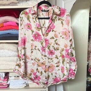 Gorgeous Brand New Zara Floral Button-Down Shirt in Pink and Cream